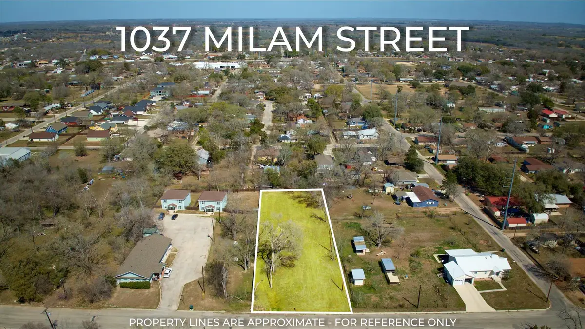 1037 Milam St, Luling, TX 78648 - #1