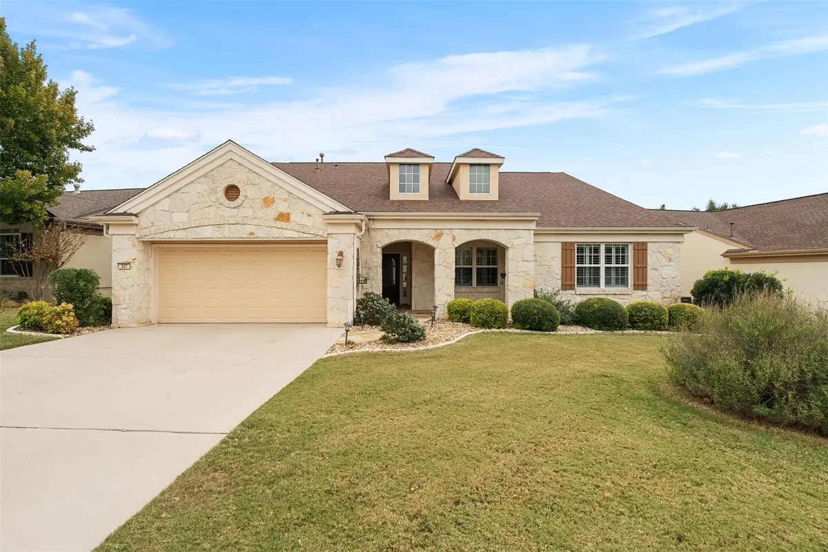 307 Armstrong Dr, Georgetown, TX 78633 - Image #1