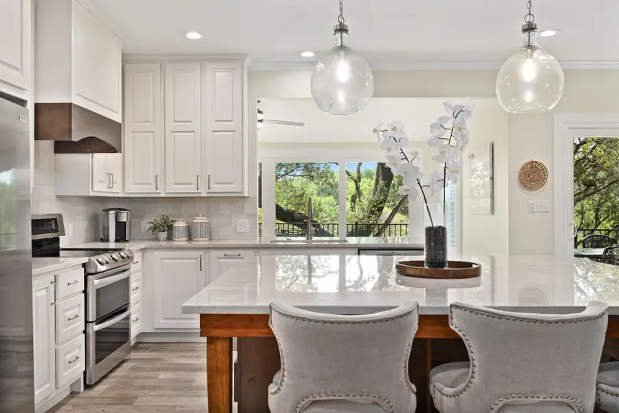 405 Ridgecrest Rd, Georgetown, TX 78628 - #2