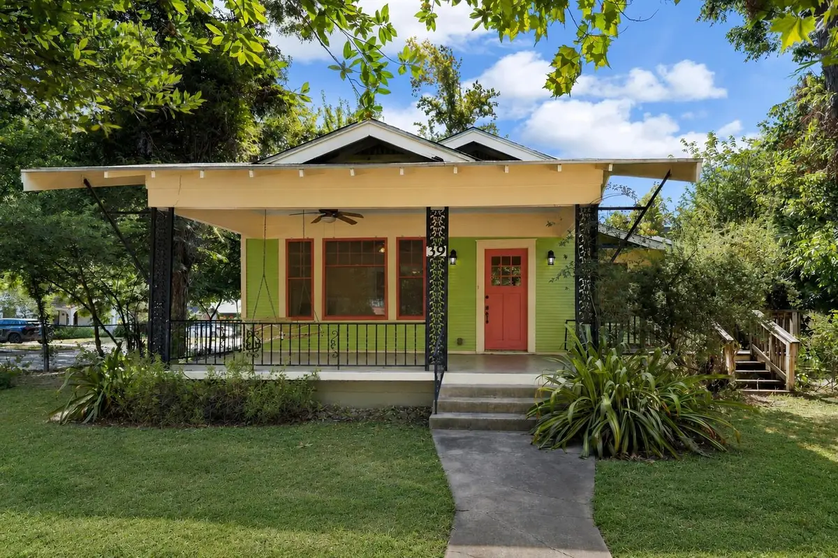 39 Chalmers Ave, Austin, TX 78702 - #1