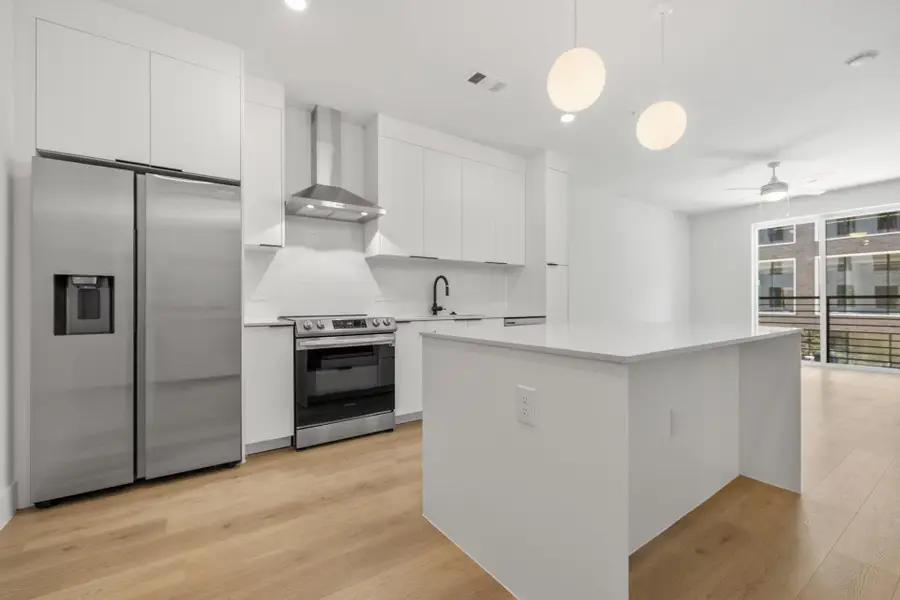 1701 Simond Ave #208, Austin, TX 78723 - #2