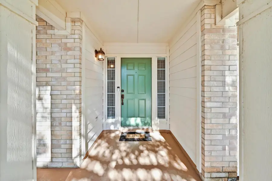 20404 Farm Pond Ln, Pflugerville, TX 78660 - Image #2