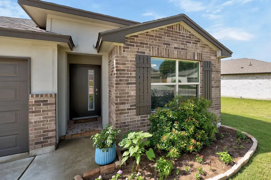 108 Coda Xing, Georgetown, TX 78633 - #3
