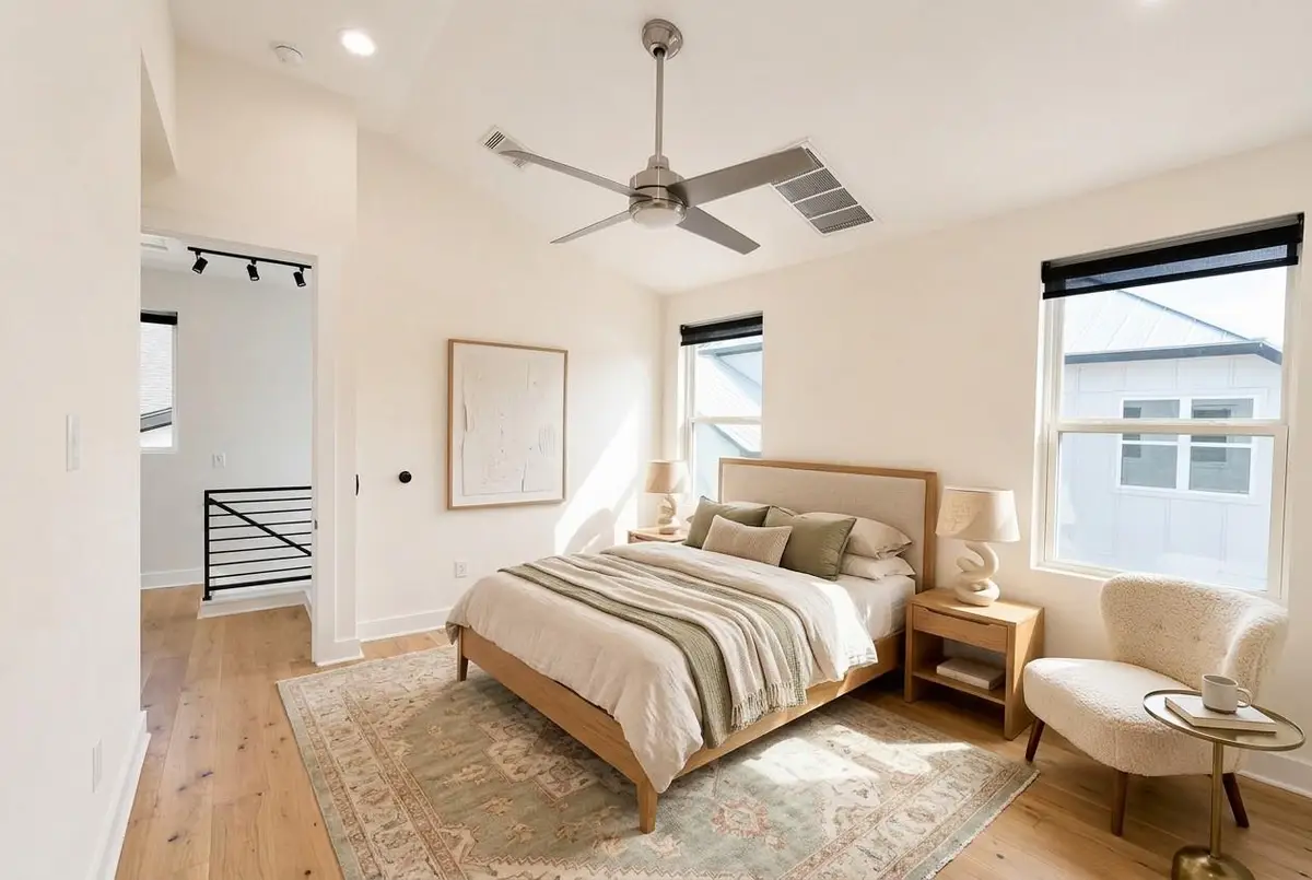 1123 Omega Ave #1, Austin, TX 78721 - #1