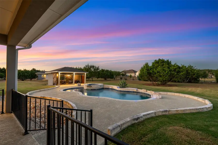 100 Honey Locust Cv, Leander, TX 78641 - #3