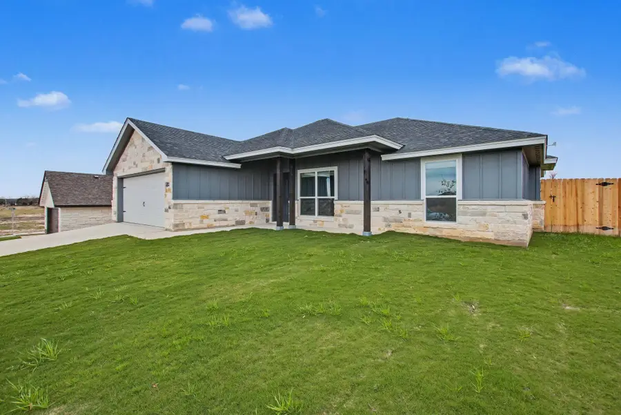 206 Water Well Rd, Burnet, TX 78611 - #2
