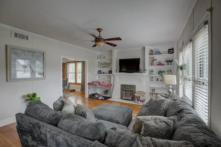 1708 Olive St, Georgetown, TX 78626 - #2