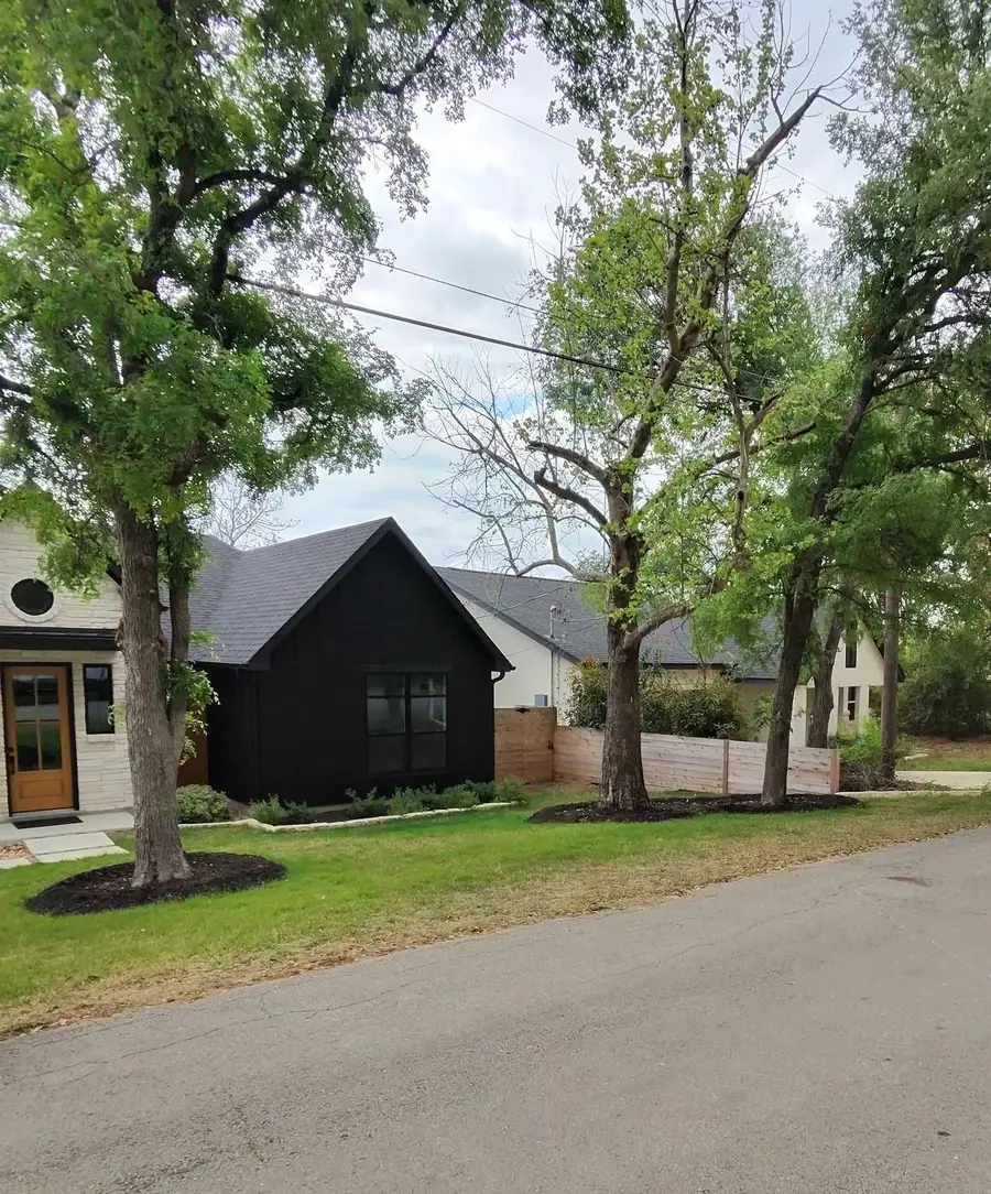 11104 4th St, Jonestown, TX 78645 - #3