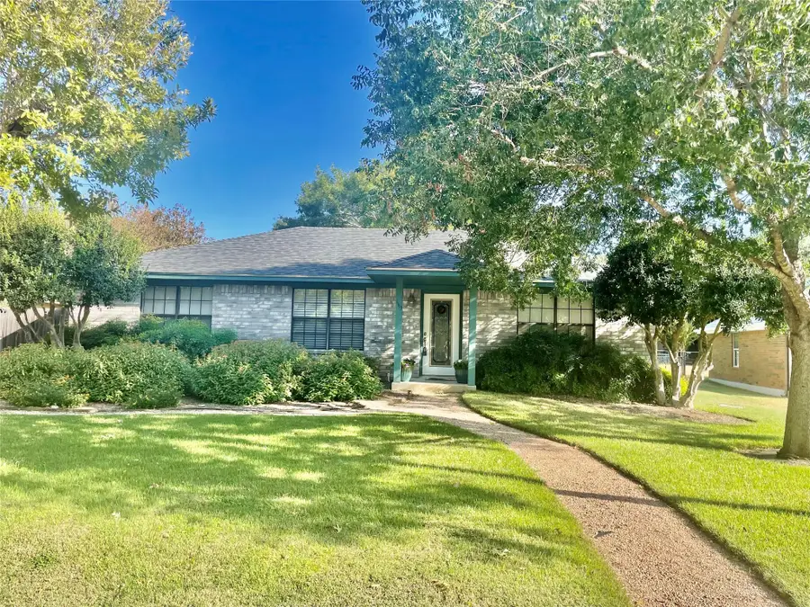 1113 Hackberry Dr, Marble Falls, TX 78654 - #2