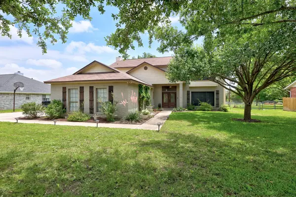 1341 Meadowild Dr, Round Rock, TX 78664