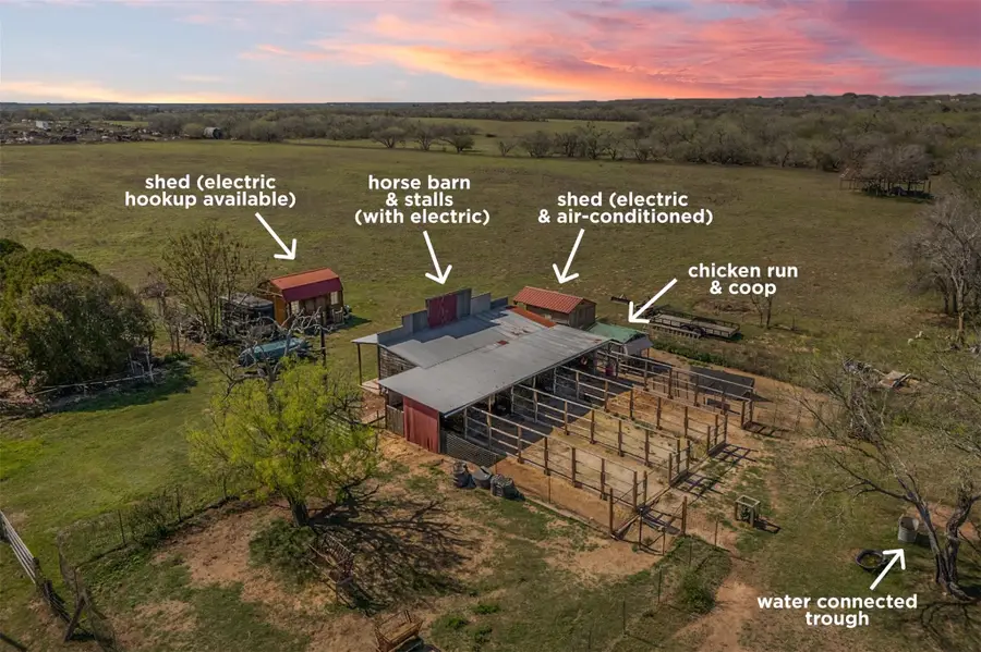 11739 County Road 401, Stockdale, TX 78160 - #2