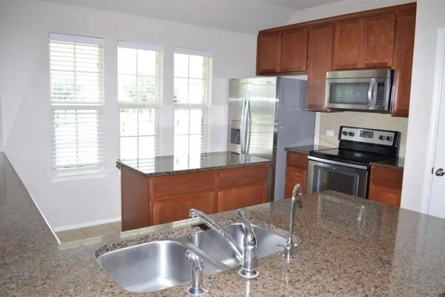 520 S Brook Dr, Leander, TX 78641 - #3