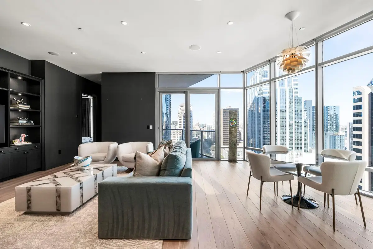 200 Congress Ave #21D, Austin, TX 78701 - Image #1