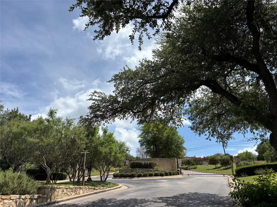 7424 Sunset Heights Cir #F-26, Austin, TX 78735 - #2