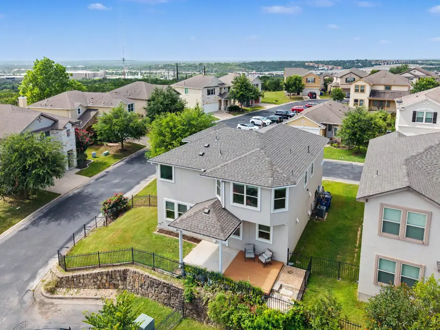 7424 Sunset Heights Cir #F-26, Austin, TX 78735 - #3