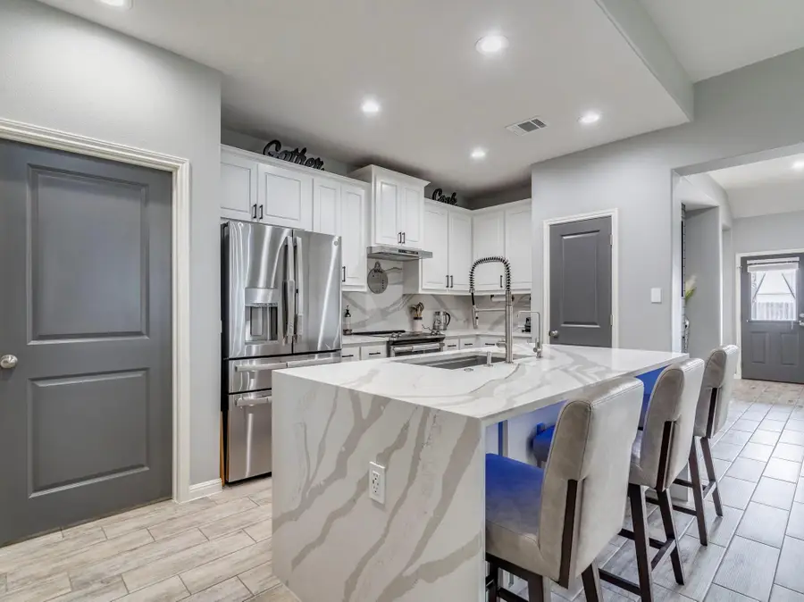 20033 Navarre Ter, Pflugerville, TX 78660 - #2