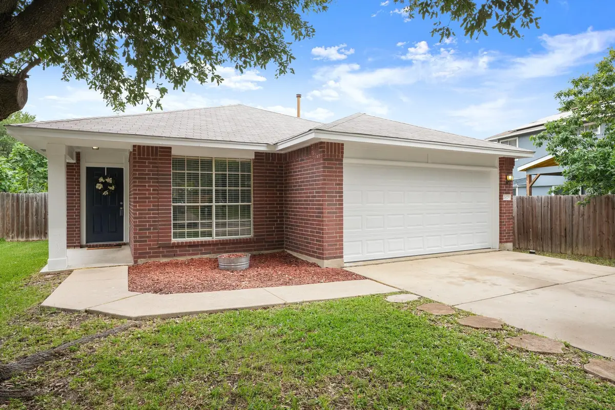 2029 Buckley Ln, Round Rock, TX 78664 - #1