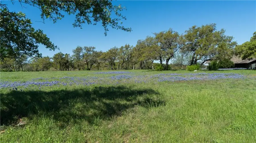 27213 Waterfall Hill Pkwy, Spicewood, TX 78669 - Image #3