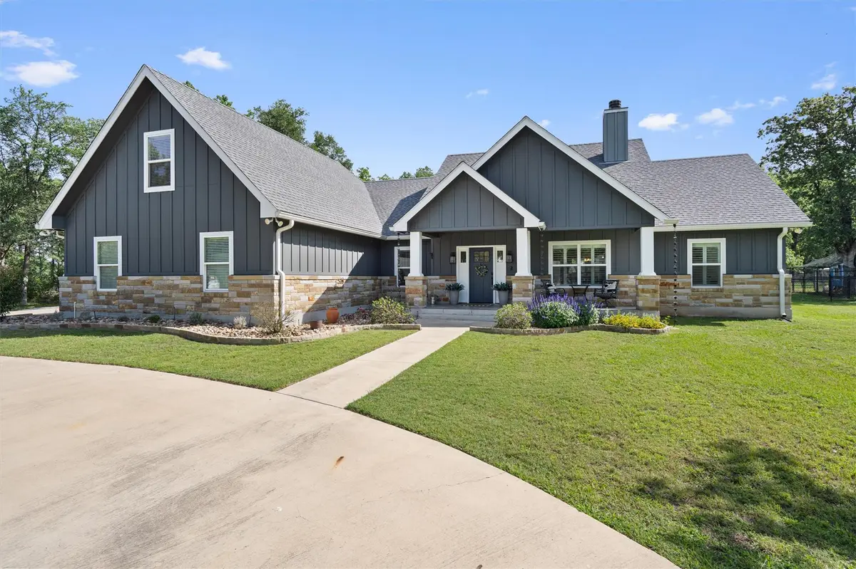 136 Fawn Holw, Elgin, TX 78621 - #1