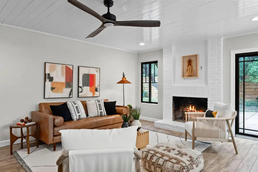 7906 Wycombe Dr, Austin, TX 78749 - #3