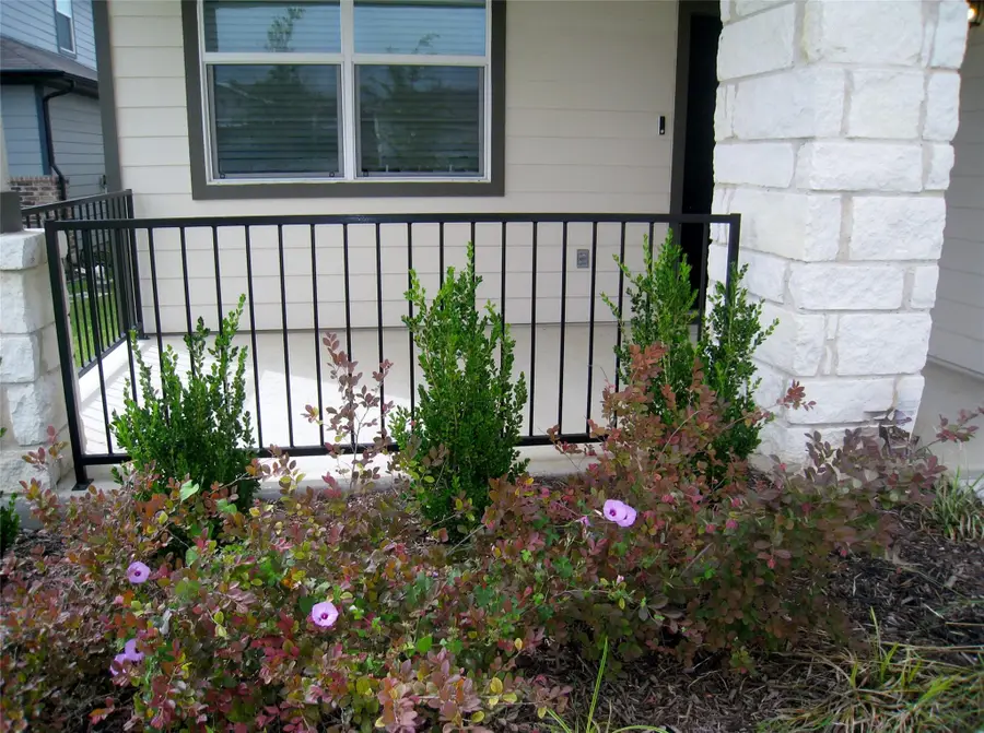 288 Caddo Bnd, Kyle, TX 78640 - #2