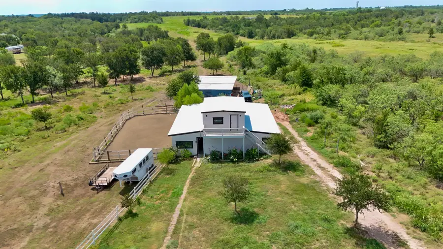 2690 County Road 466, Elgin, TX 78621 - #3