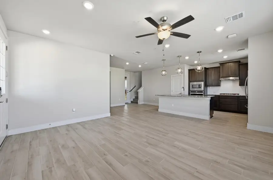 8401 Orizzonte St, Austin, TX 78744 - #3