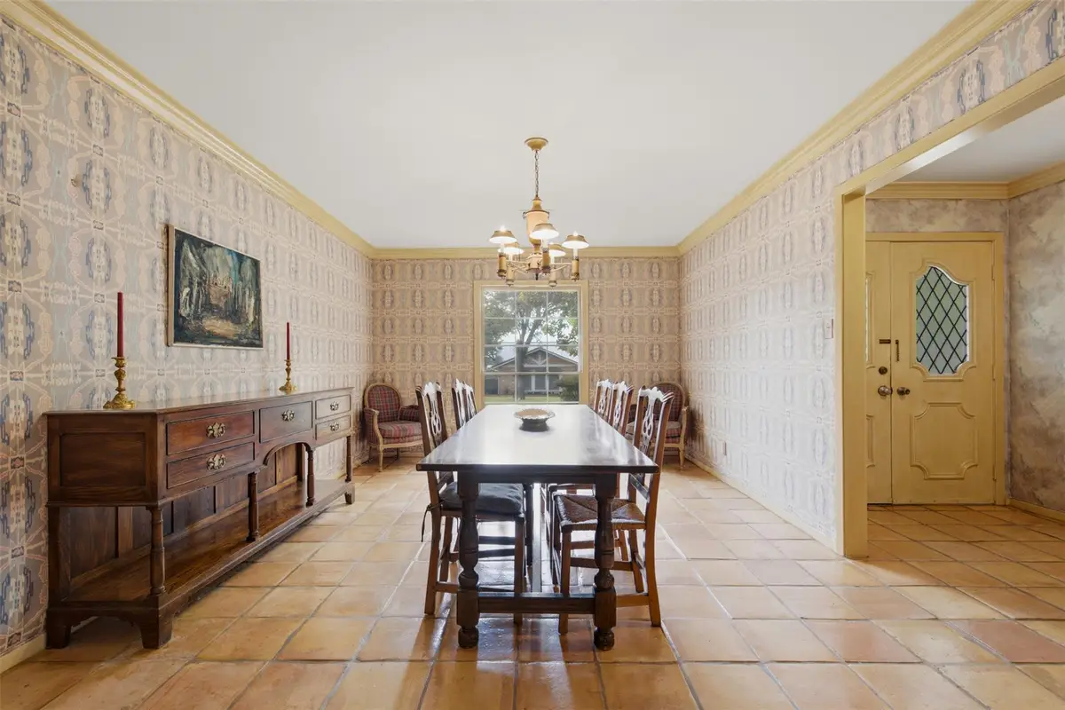4202 Farhills Dr, Austin, TX 78731 - #1