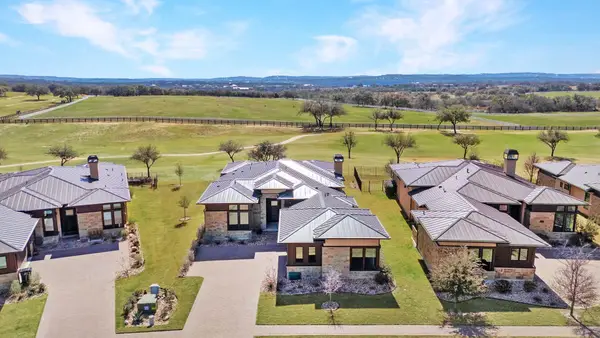 2401 Kahala Sunset Dr, Spicewood, TX 78669