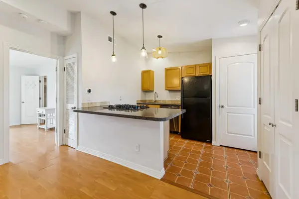 2021 Bluebonnet Ln #210, Austin, TX 78704