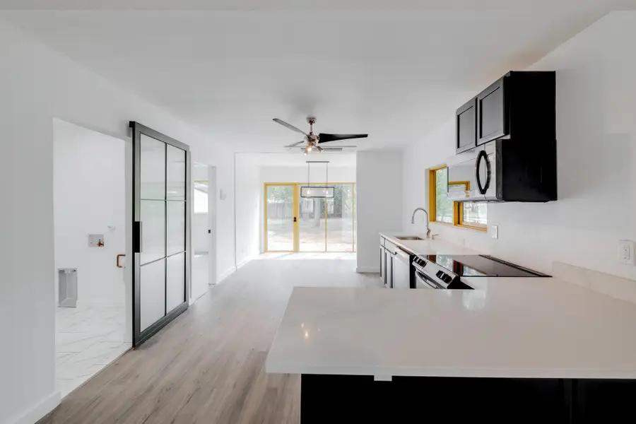 1595 Katy St, New Braunfels, TX 78130 - #3
