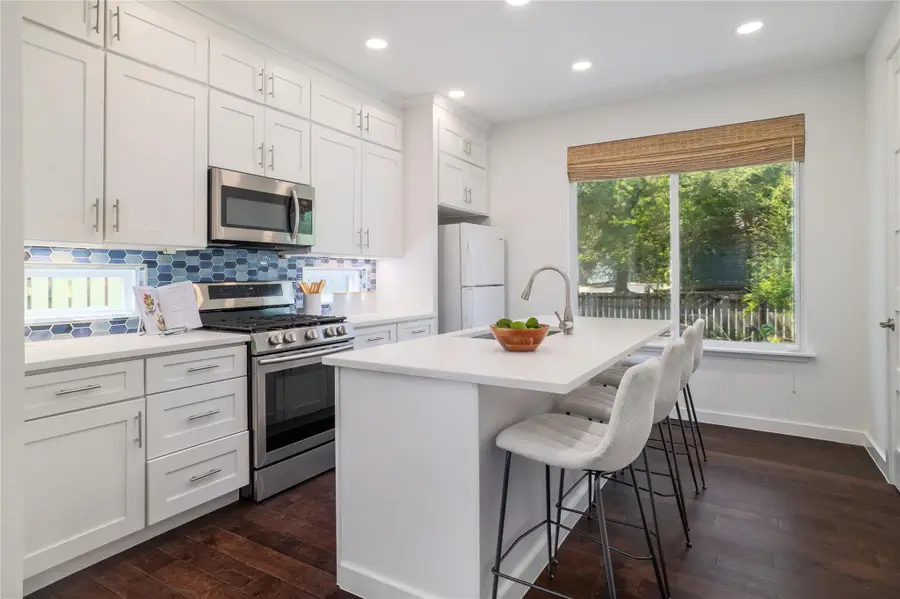 3911 Duval St #2, Austin, TX 78751 - #2