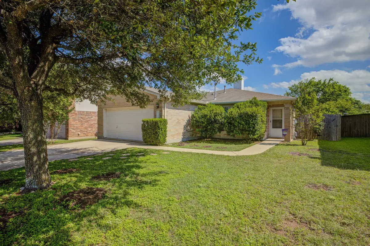 202 Mccarthur Dr, Leander, TX 78641 - #1