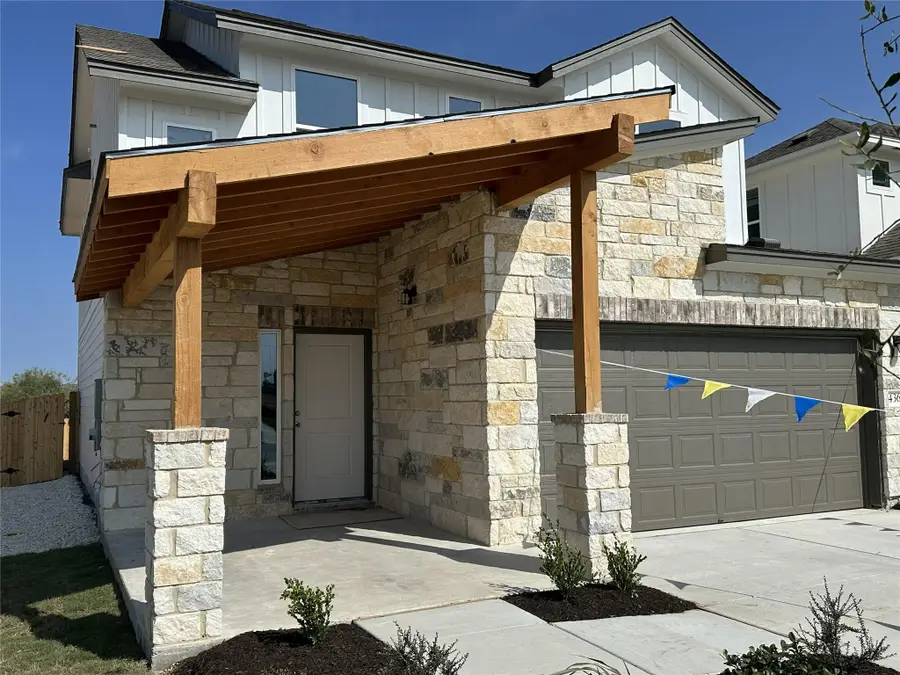 436 Young St, Buda, TX 78610 - Image #2