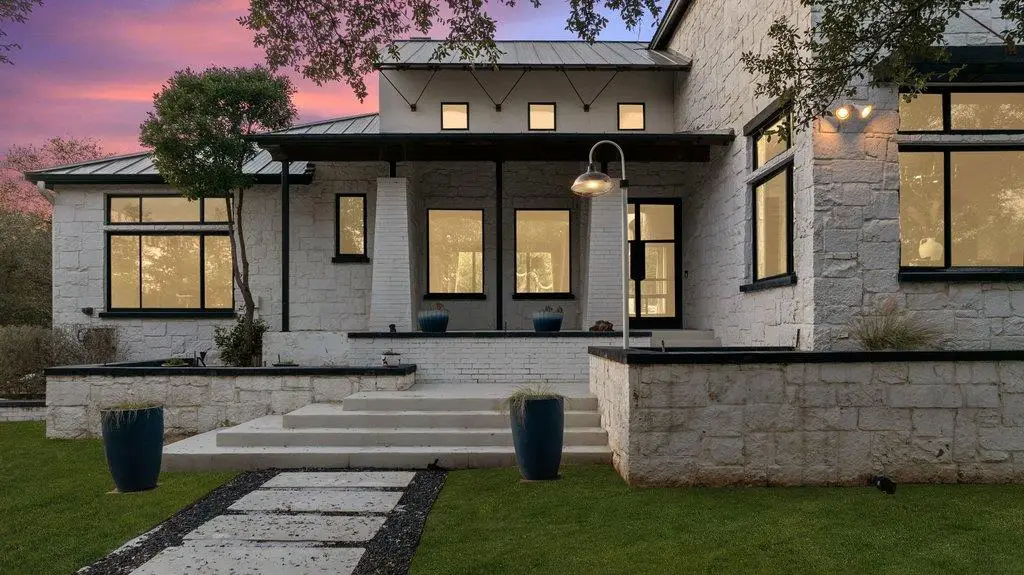 4018 Bee Creek Rd, Spicewood, TX 78669 - #1