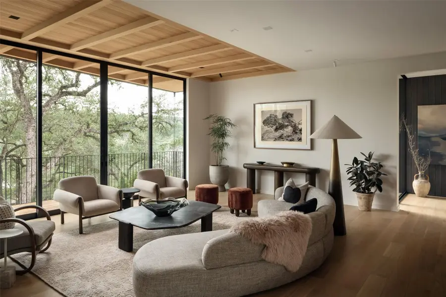 7001 Oak Shores Dr, Austin, TX 78730 - #2