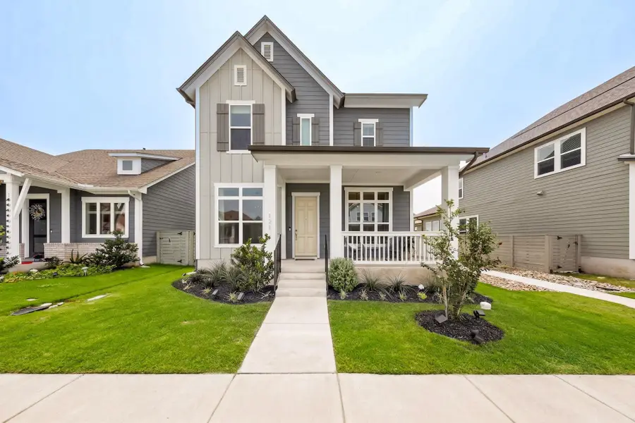 121 Breda Ave, Bastrop, TX 78602 - #2