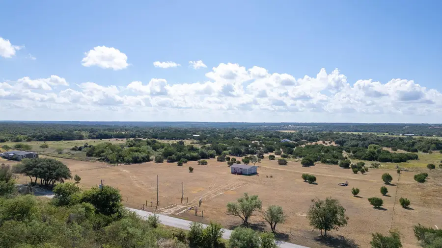 10381 County Road 200, Bertram, TX 78605 - #2