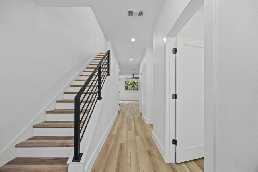 269 Makaha Dr, Bastrop, TX 78602 - Image #3