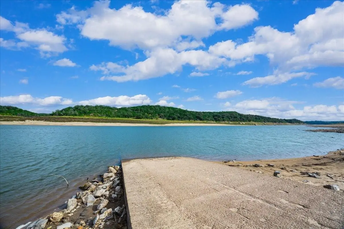 00 Breezing Ln, Spicewood, TX 78669 - #1