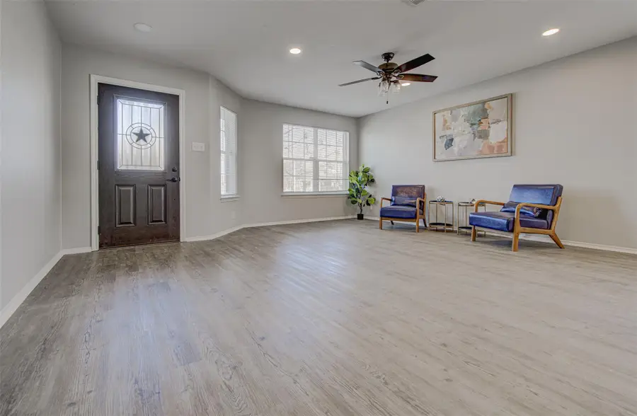 749 Blair Ave, Bastrop, TX 78602 - #2