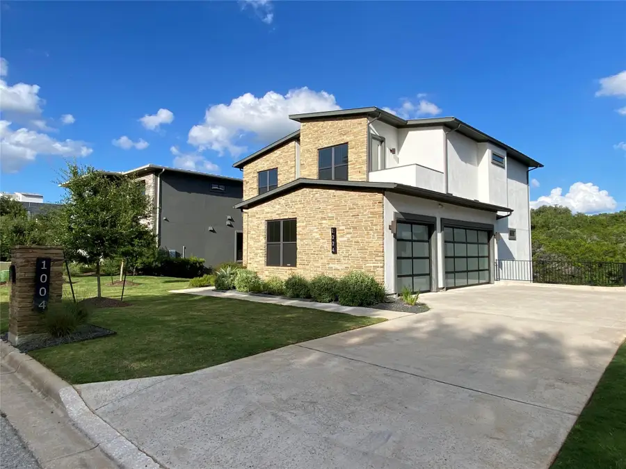 1004 Barrie Dr, Austin, TX 78734 - #2