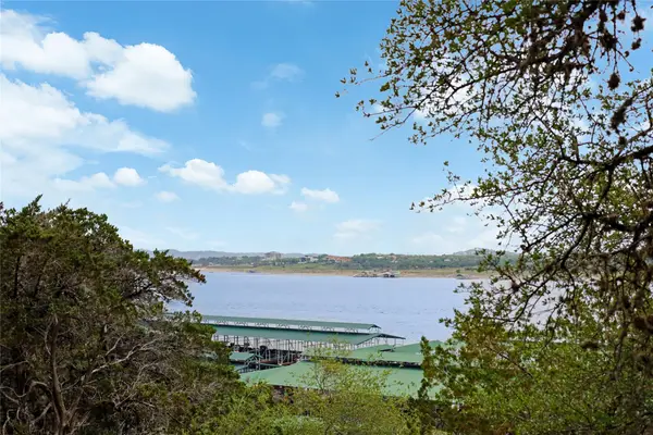 6704 Lantern View Dr #101, Jonestown, TX 78645