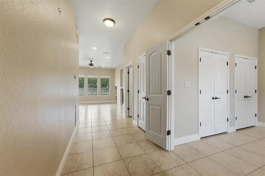 1338 Donovan St, Gonzales, TX 78629 - #3