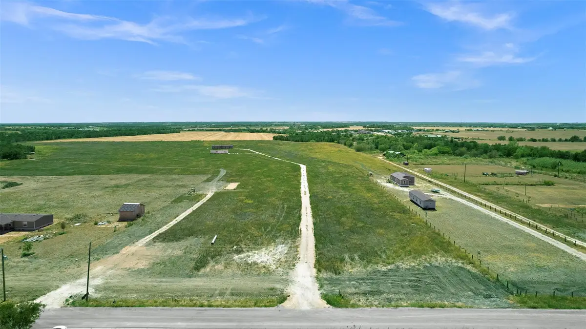 15821 Giese Ln, Manor, TX 78653 - #1