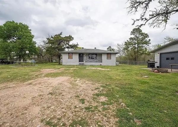 250 Rick Rd, La Grange, TX 78945