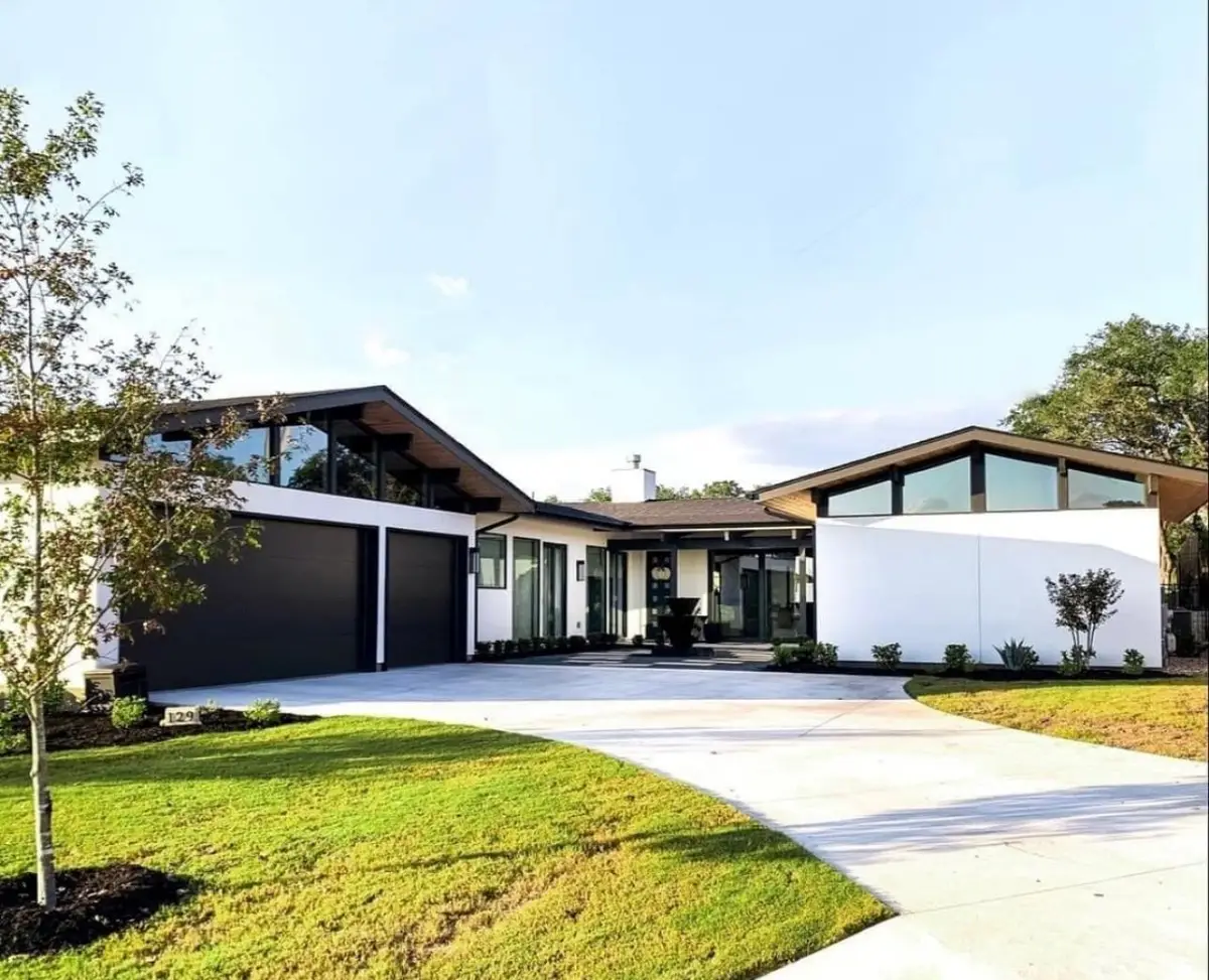 179 Shawnee Trl, Dripping Springs, TX 78620 - #1