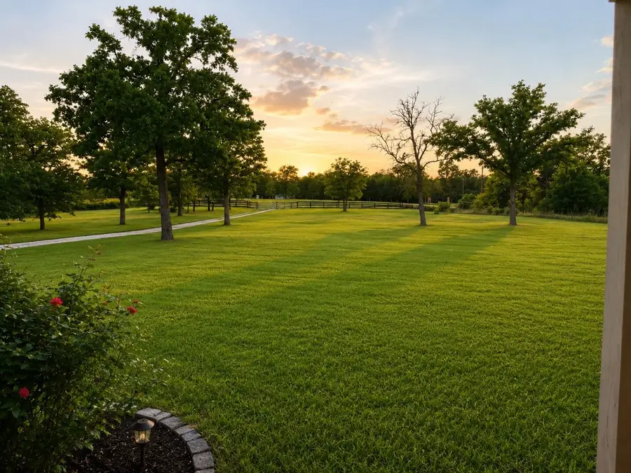 2971 S Us Highway 77, Rockdale, TX 76567 - #2