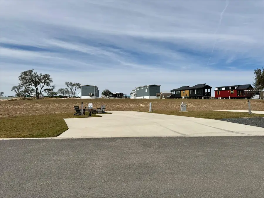 5386 Ranch Road 1376 Rd #214, Fredericksburg, TX 78624 - Image #2