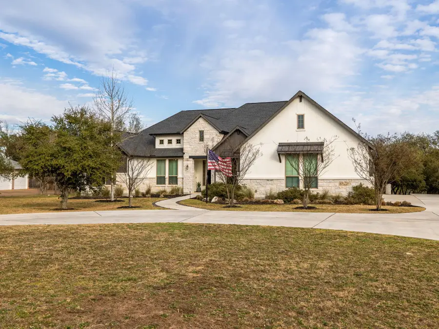 901 Clark Cv, Buda, TX 78610 - Image #2